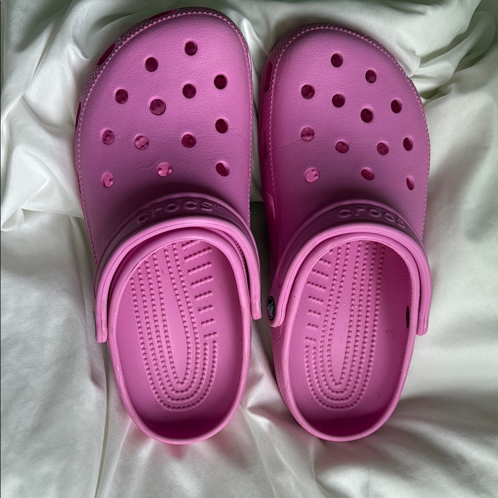 CROCS Pink Clogs W9/M7